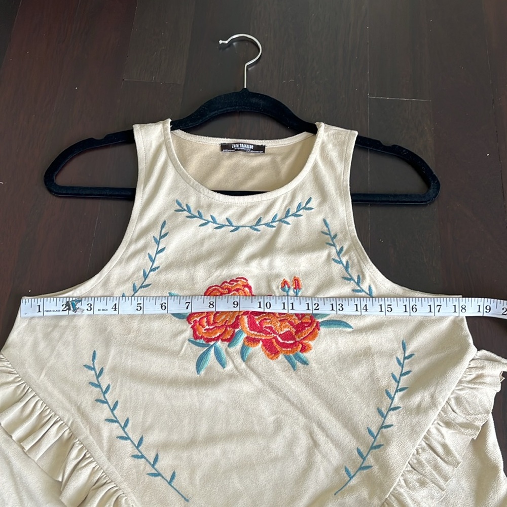 Zara faux suede embroidered crop top - Picture 6 of 6